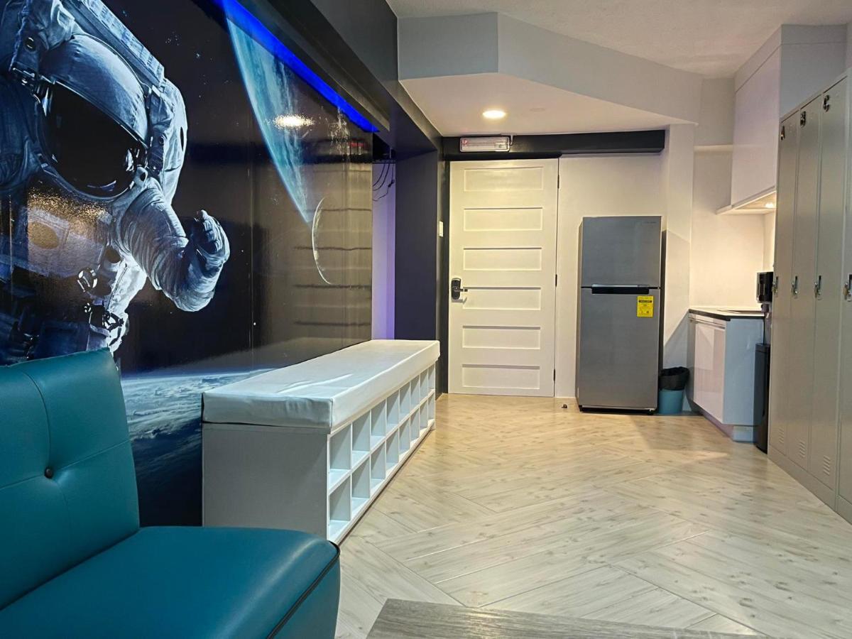 Bmax Spacepods Sleep In Space - 4Mins From Mactan Airport Lapu-Lapu City Eksteriør billede